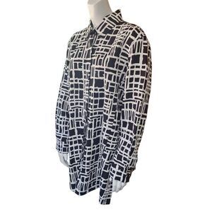 Charlotte Kellogg White & Black Linen Button Down Tunic